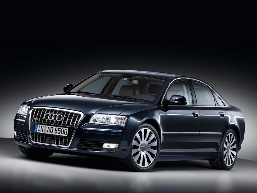  Audi A8 L W12 Quattro (D3) 2008 года  (фото 9 из 20)
